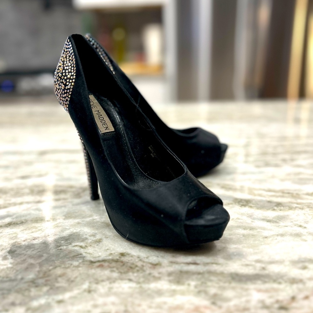 EUC Steve Madden Satin Rhinestone Platform Shoes